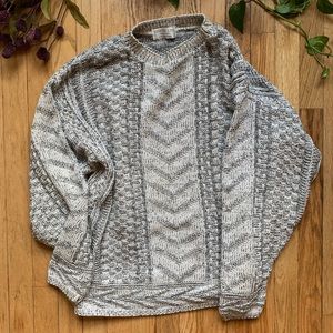 VTG Men’s Chunky Knit Sweater